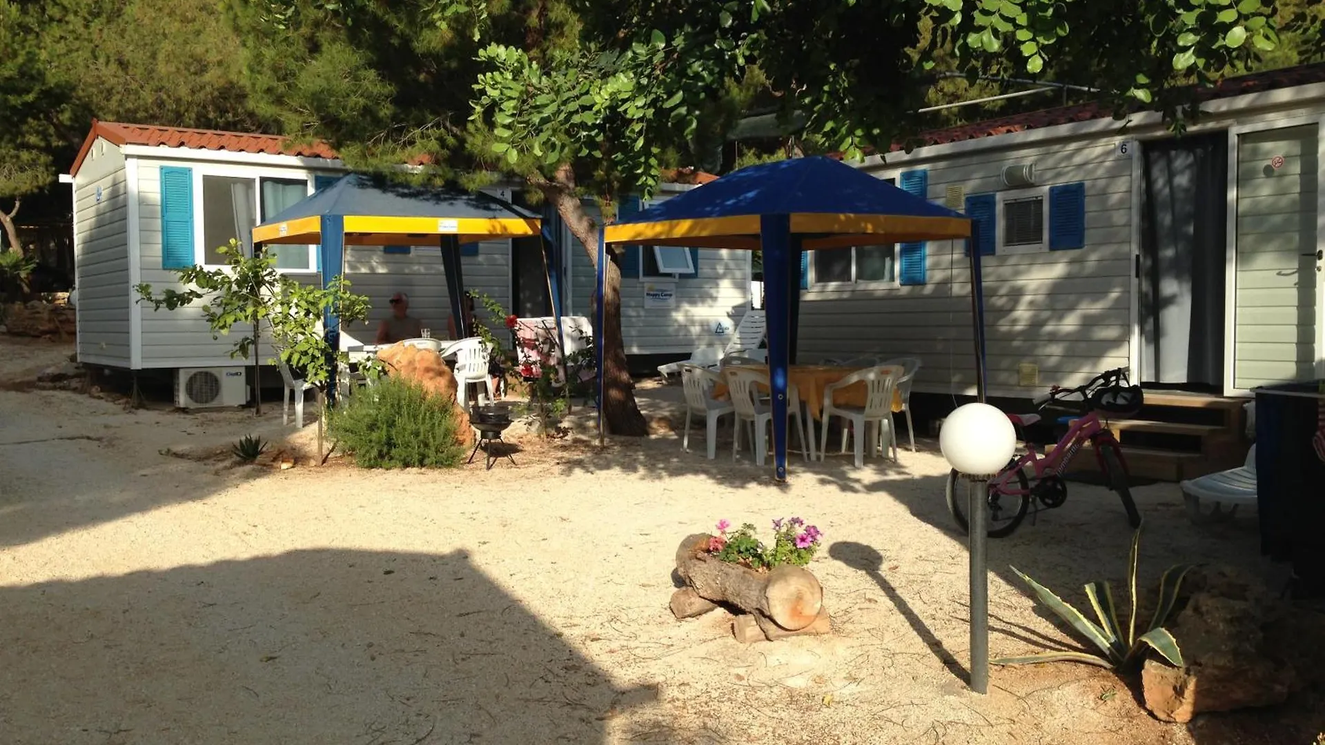 Campingplatz Happy Camp Mobile Homes In El-Bahira Camping Village San Vito Lo Capo